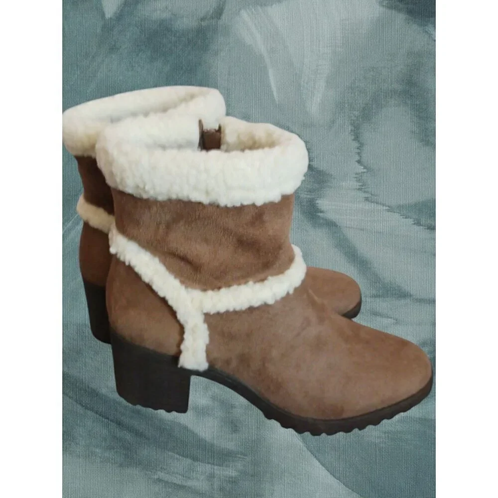 Olivia Miller Faux Sherpa Fur Lined Ankle Boots With Size 8 Brown Taupe Color